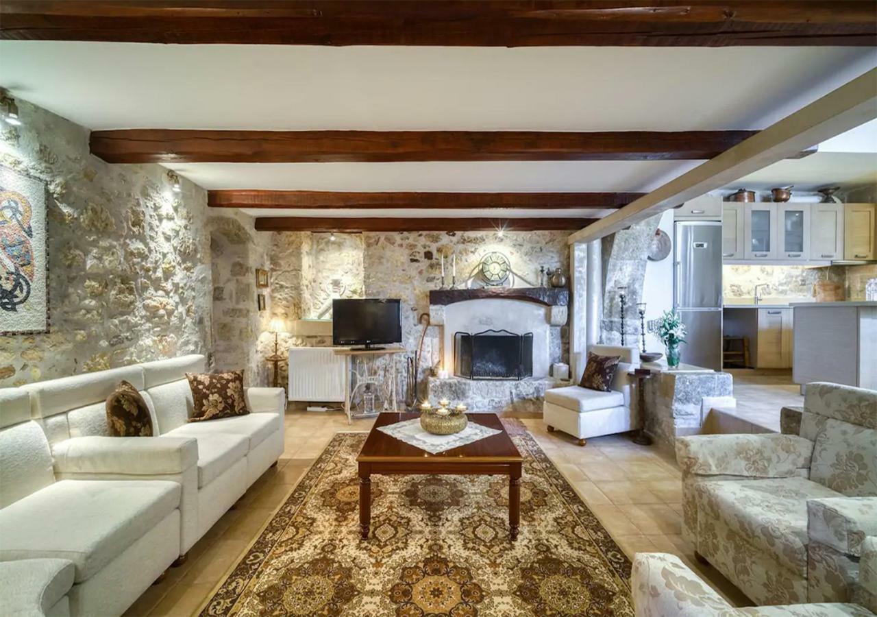 Villa Panona Drosi Екстериор снимка